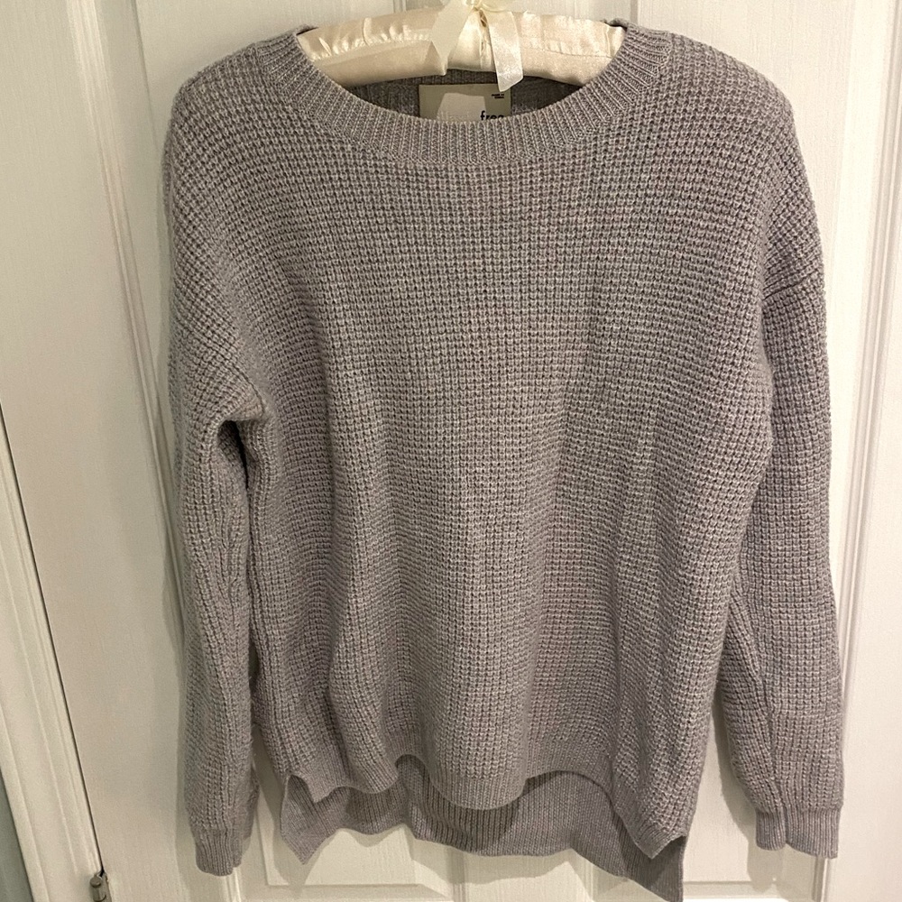 Wilfred Isabelli sweater size S